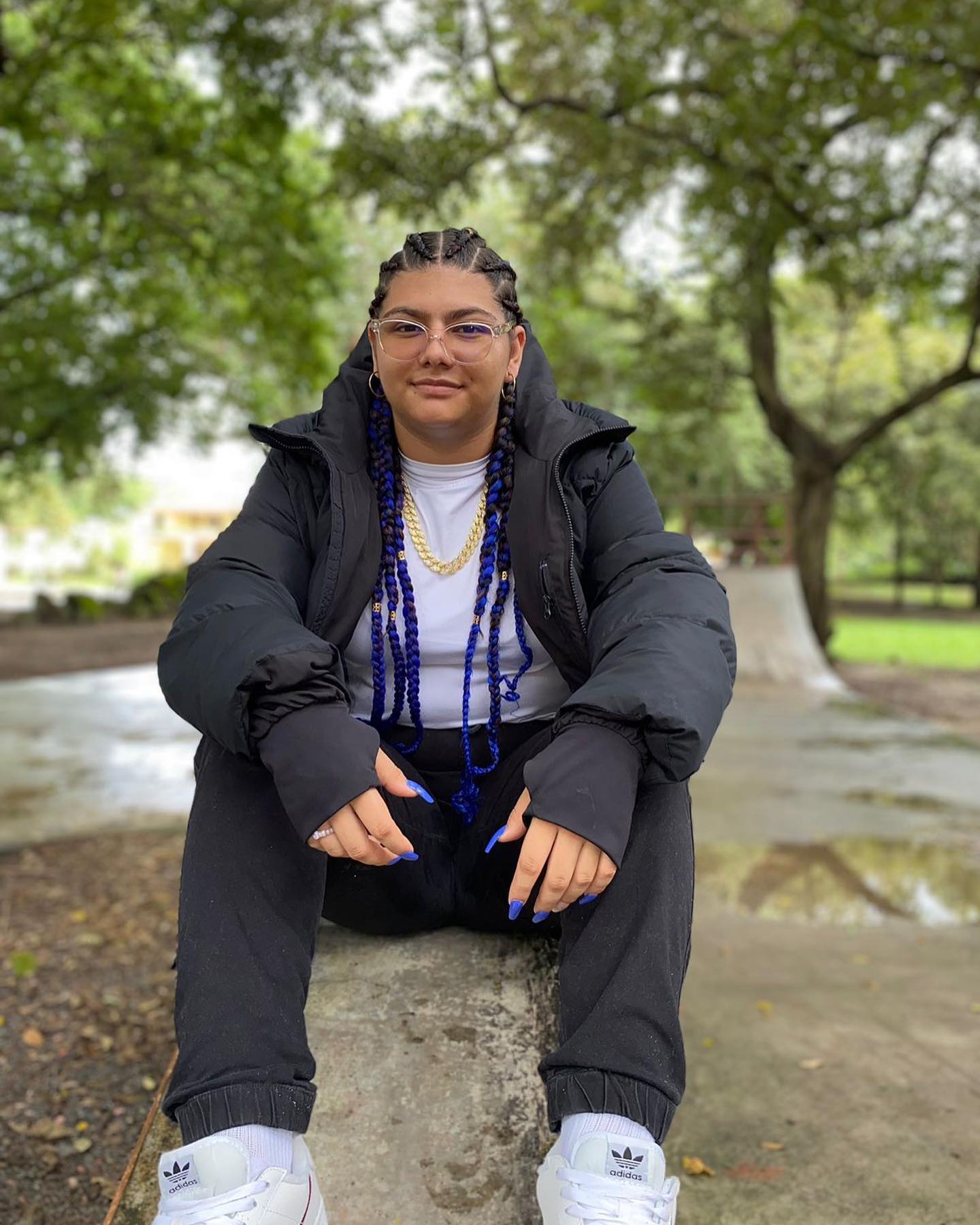 La cantante urbana Aly Fyah lanza su más reciente producción "La Calle está Caliente" desde Liberia, Guanacaste