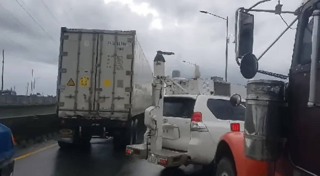 Operación de scanners mejora APM Terminals en Limón