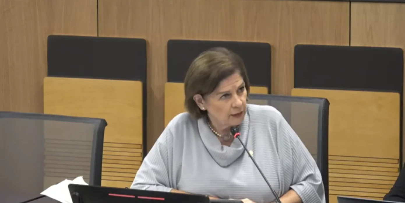 Pilar Cisneros critica la reelección de Luis Porfirio Sánchez como magistrado de la Sala II