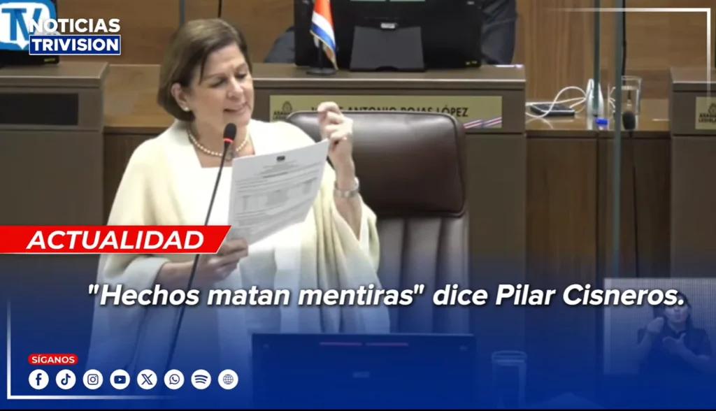 Pilar Cisneros defensa gobierno apoyo policía