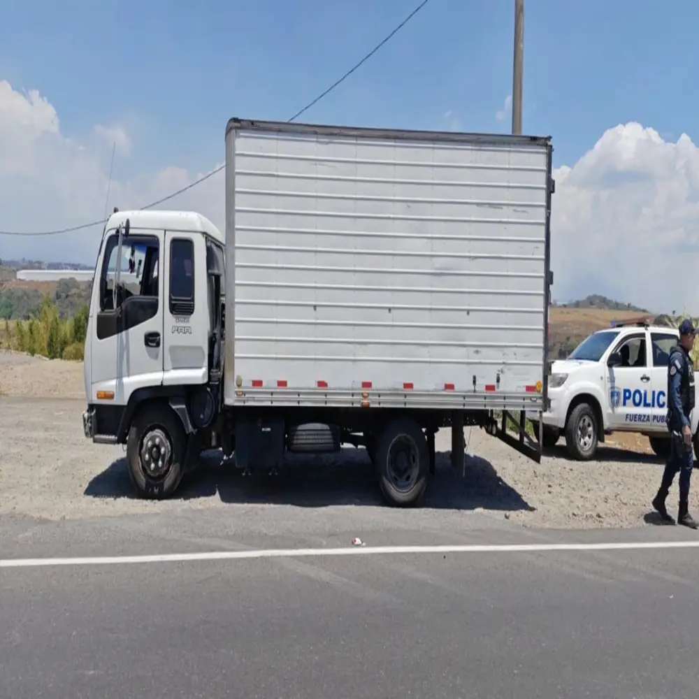 Detienen a conductor con 1,500 kg de cianuro de sodio
