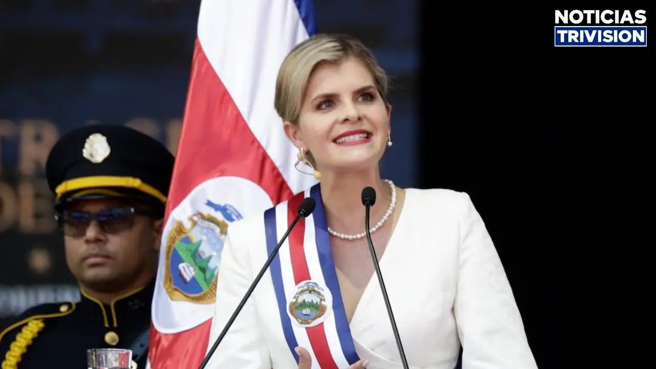 Laura Fernández convoca reunión con las distintas fracciones de la Asamblea