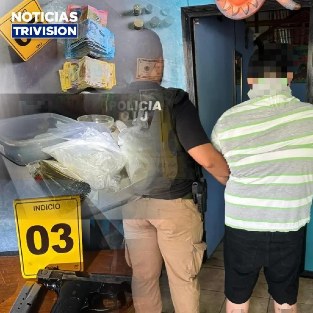 Operativo en Limón deja armas, droga y dos detenidos