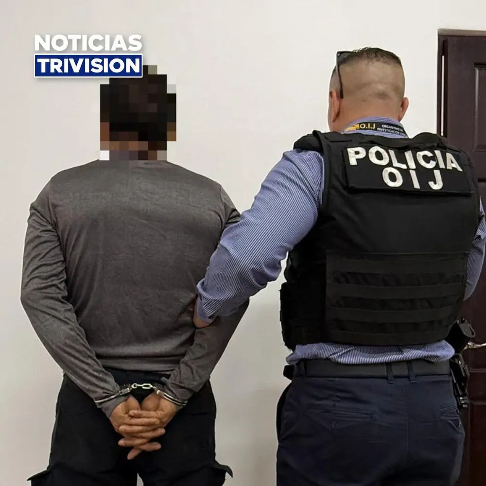 Policía activo con doble vida digital detenido por caso de abuso sexual infantil en Coronado