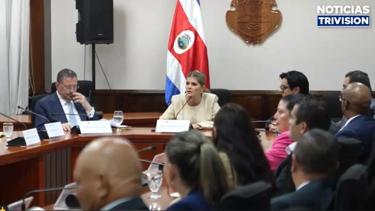 “Positiva y conciliadora”, así calificó la oposición reunión con la presidenta Laura Fernández