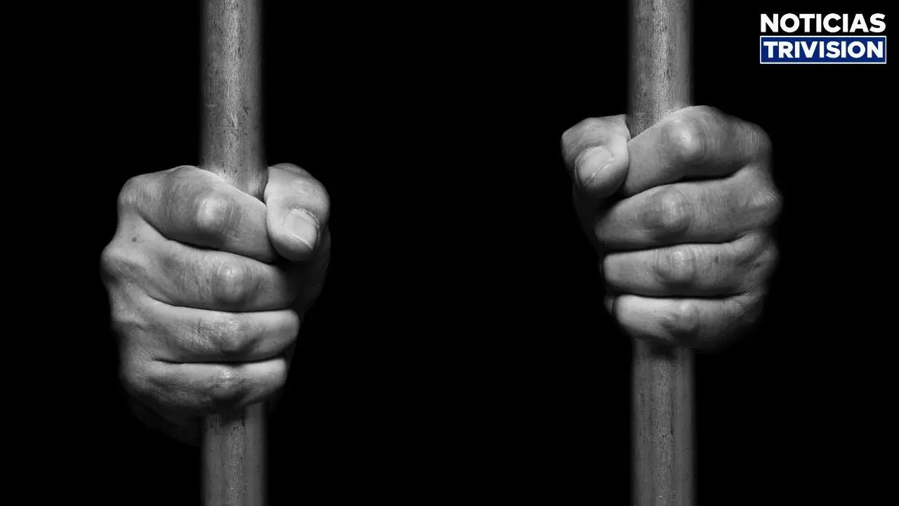 24 años de prisión a hombre por 16 delitos sexuales contra una menor
