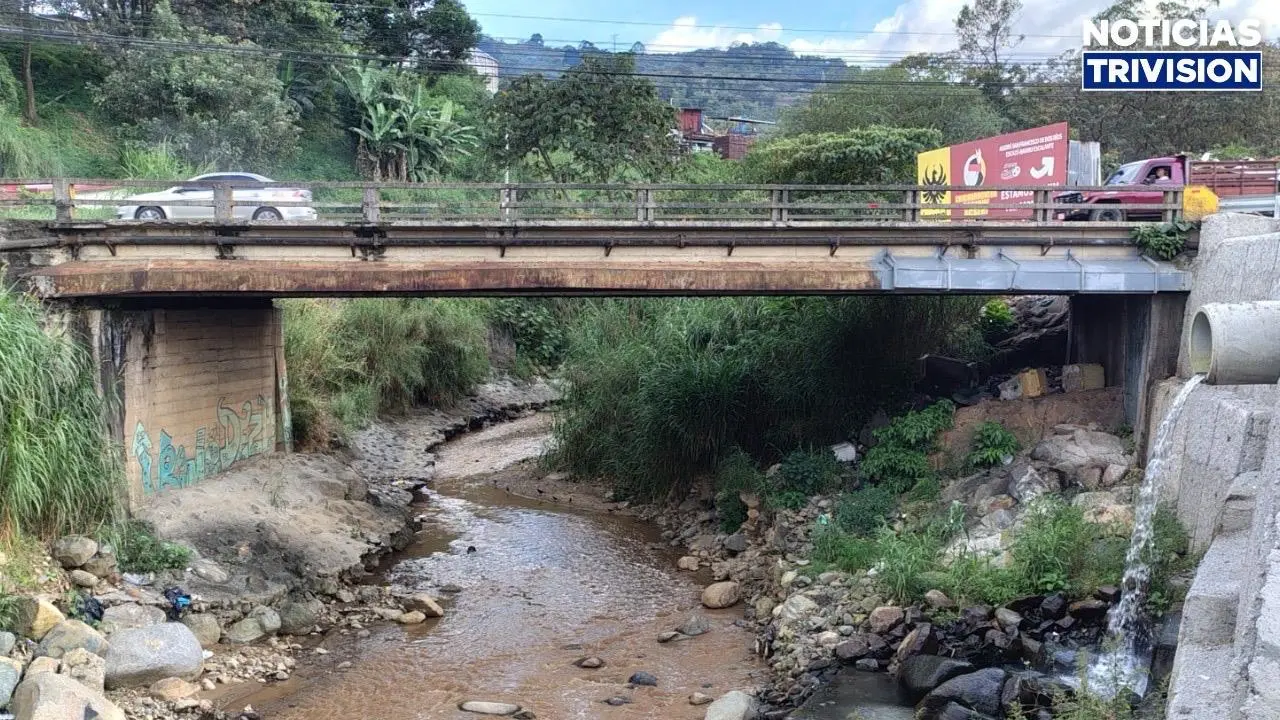 Inician obras del nuevo puente sobre el río Cañas en Aserrí