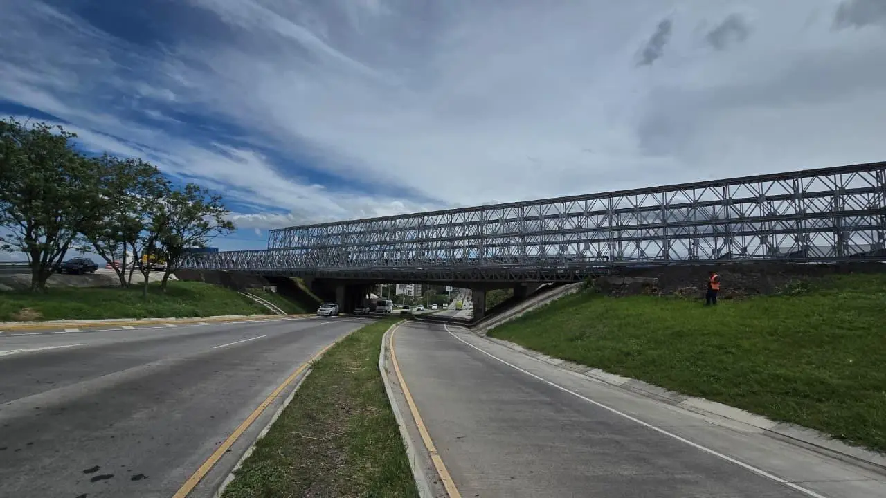 ¡Atención conductores! Cierres por cambio de puente modular frente al Aeropuerto Juan Santamaría