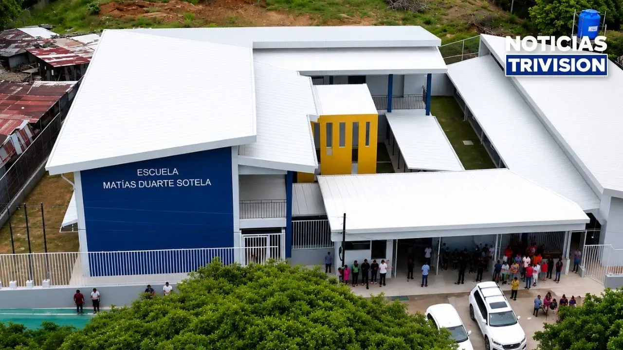 Escuela Matías Duarte Sotela en Santa Cruz estrena infraestructura moderna y segura