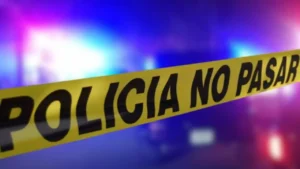 Motociclista fallece tras chocar contra patrulla en Escazú