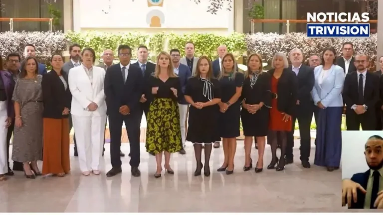 Oficialismo acusa a cuatro magistrados de "golpe de Estado" y presentará querella