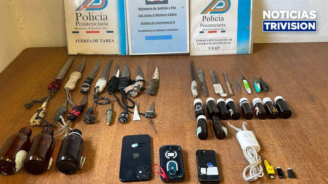 Policía penitenciaria descubre escondite de celulares en La Reforma