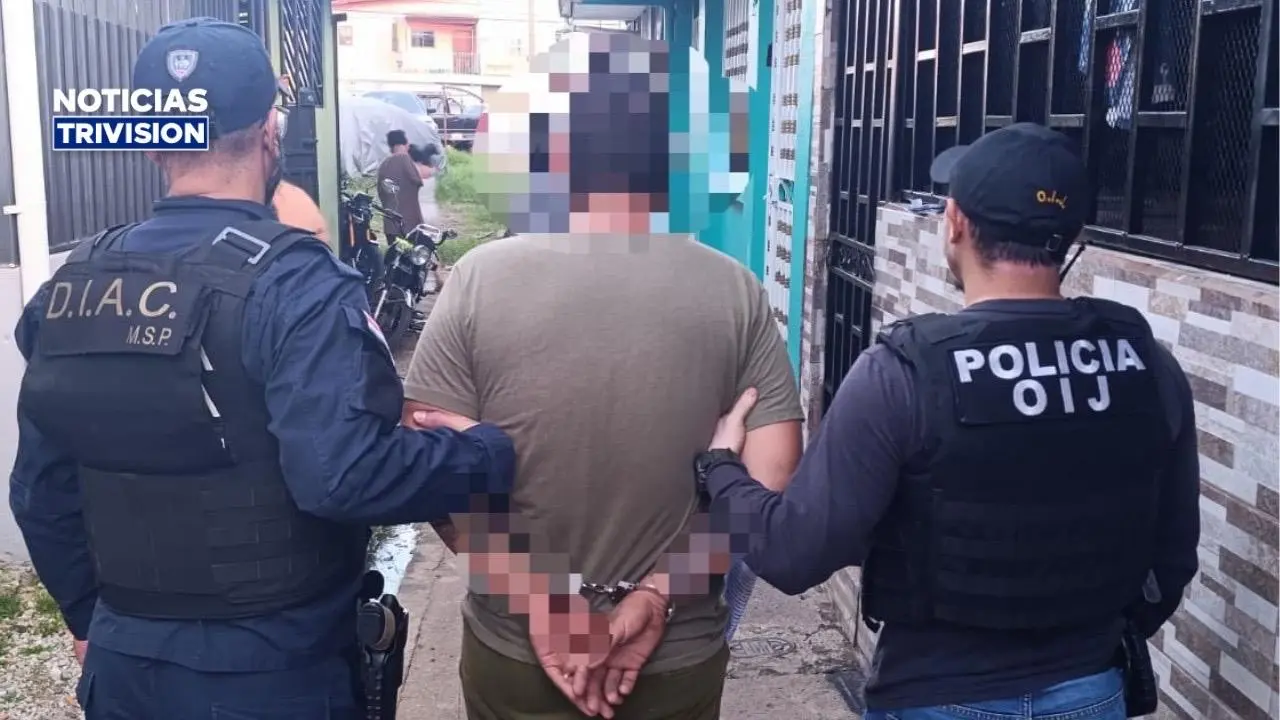 Detienen a sospechoso de venta de droga en Guararí de Heredia