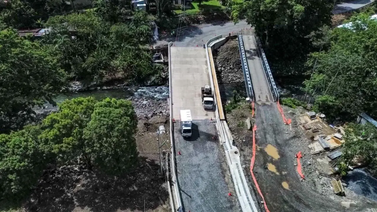 Guacimal estrenará nuevo puente en septiembre