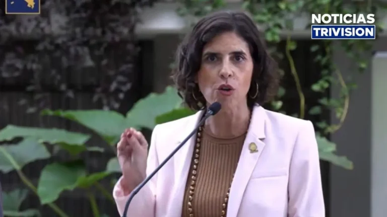 "La inconsistencia de Teletica no se la creen ni ellos": ministra Paula Bogantes