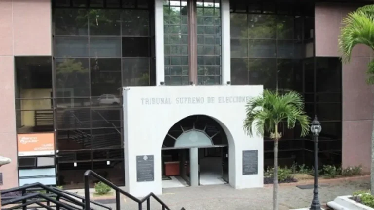 TSE organiza exposición para conocer la historia electoral del país