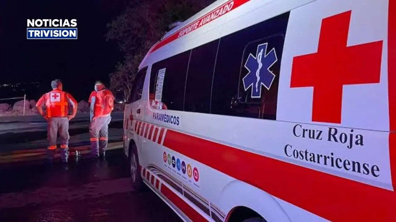 Asaltan y apuñalan a hombre para robarle motocicleta