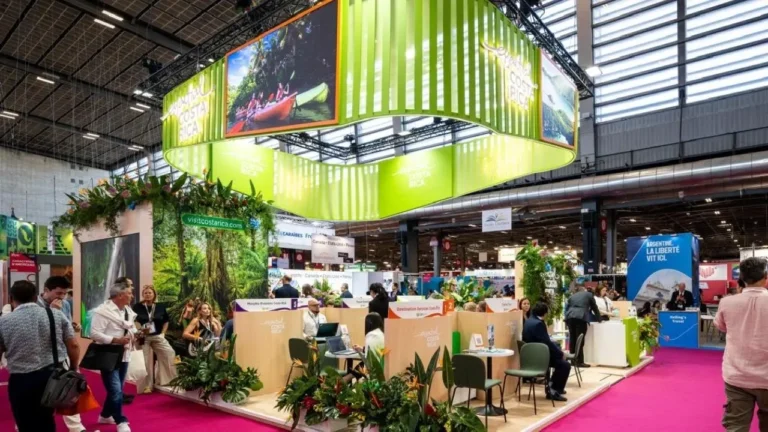 Costa Rica promociona el turismo en París