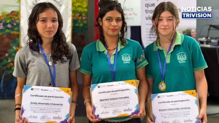 Estudiantes convierten las emociones en arte