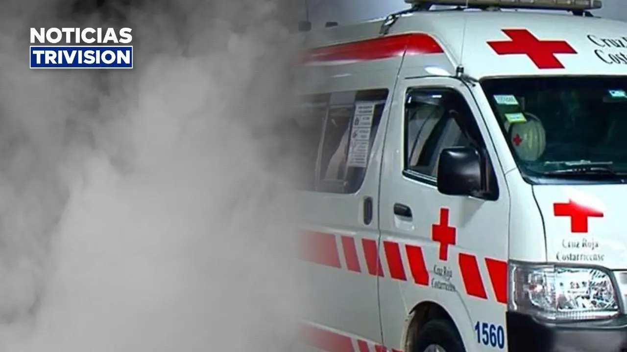 Incendio obliga a evacuar escuela en Cartago y deja a mujer en condición urgente