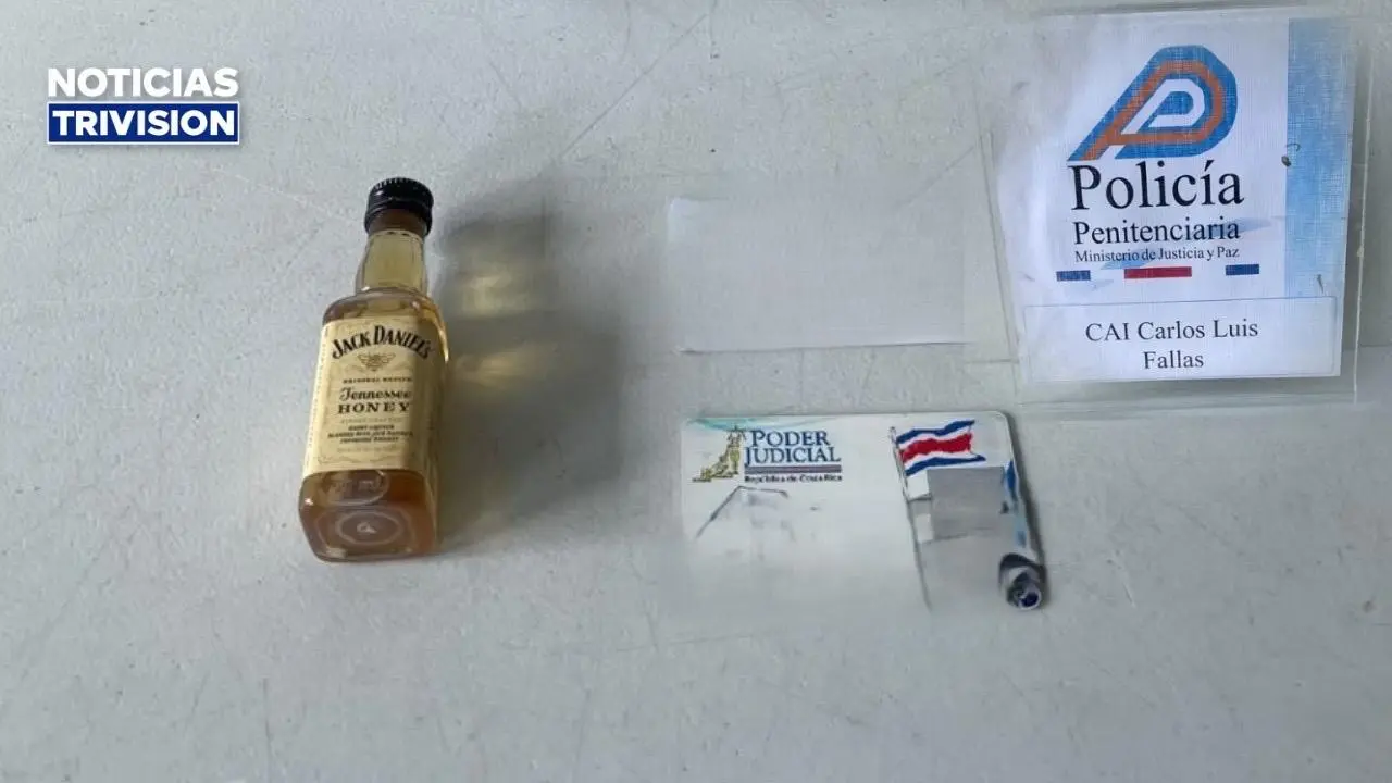 Agente judicial intentó ingresar con botella de licor a cárcel de Pococí