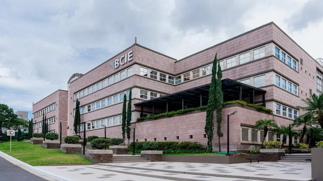 BCIE recibe doble respaldo internacional y fortalece su posición financiera