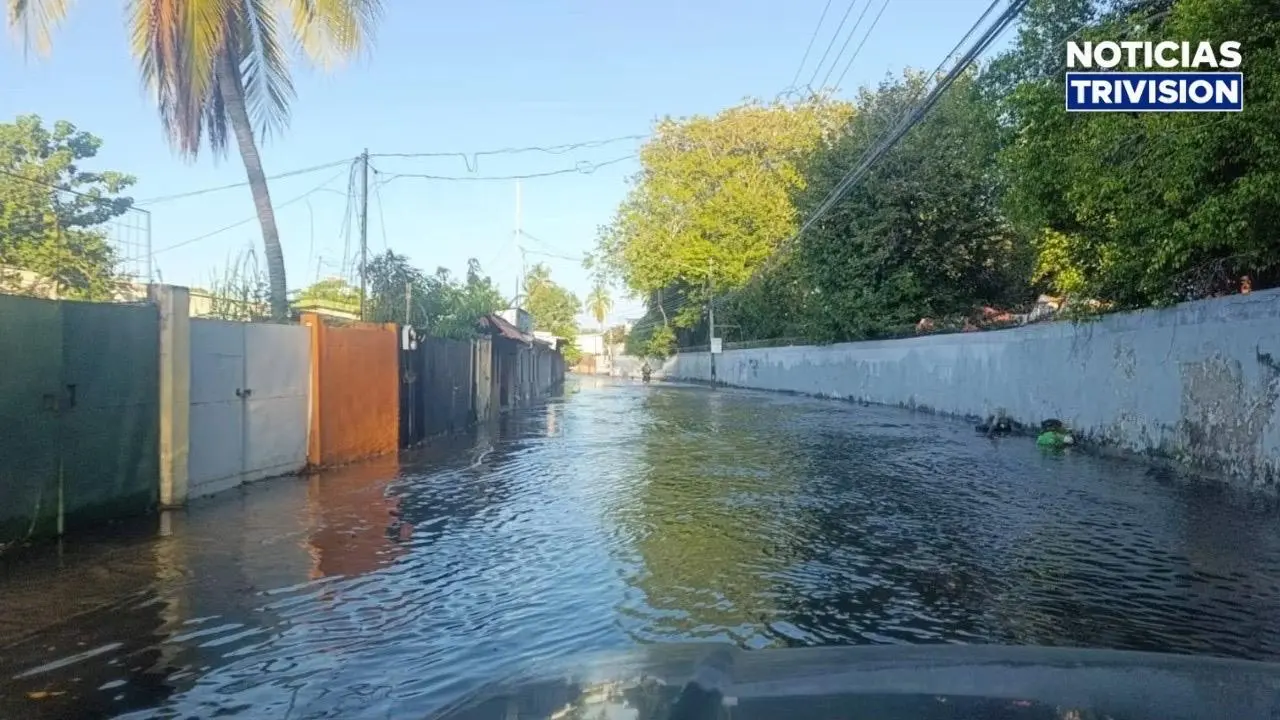 Marea alta provoca afectaciones en viviendas de Puntarenas